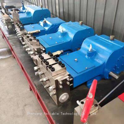 Ultra High Pressure 40000psi/2800bar Water Jet Pump New Condition Three Piston Plunger Pump for Road Mark Removal Water Blasting