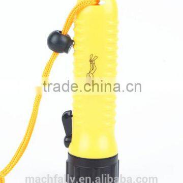 3W Rechargeable Powerful LED Diving Flashlight Diving Torch Flashlight photo-6