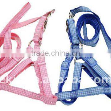 Nice nylon cat harness and leash set