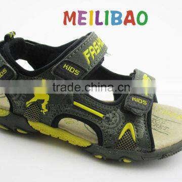 low price boys sandals with comfortable design