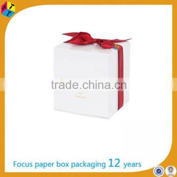 Elegant paper packaging with ribbon jewelry box