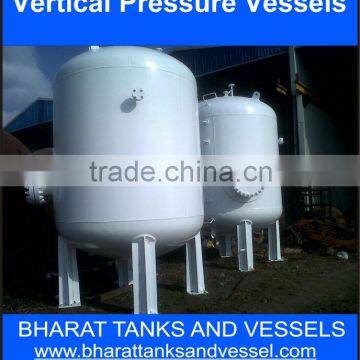 Vertical Pressure Vessel