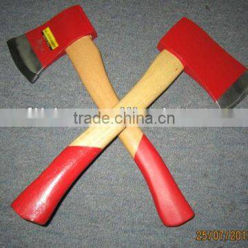 A617 3LBS WOODEN HANDLE AXEHEAD