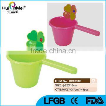 Long Handle Fashion Plastic Bathroom Water Ladle