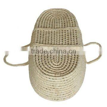 Hand Woven Maize Straw Portable Baby Carrier Basket for Baby Sleeping photo-2