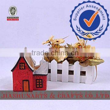 Red house Ceramic Pen Case