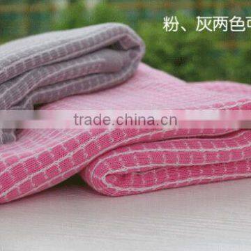 Hot Sale Red & White Quick Easy Baby Blanket Custom Design Baby Blanket