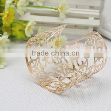 Trendy Gold Plated Iron Open End Cuff Hollow Flower Bangle Bracelets for Ladies photo-3