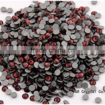 2058HF Amethyst Color Ss10 2.7-2.9mm Hot Sale and Best Quality Iron On Flatback Rhinestones Crystal Hotfix photo-4