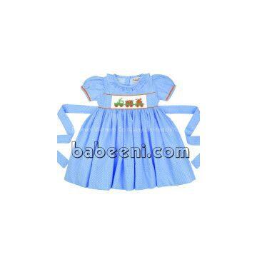 Nice pumpkin truck smocked girl dress for Halloween