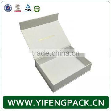 Custom White Cardboard Paper Packaging T-shirt Box photo-6