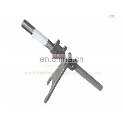 SINOTRUK HW19710T HW10 Series Transmission Parts Fork Shaft AZ2203220010 1st And 2nd Fork Shaft Ass. photo-3