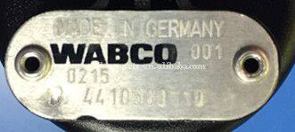 Coach Bus Parts Level Valve 4410500110 Leveling Valve China Auto Part photo-6