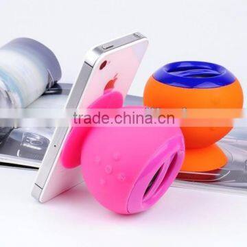 suction cup bluetooth speaker