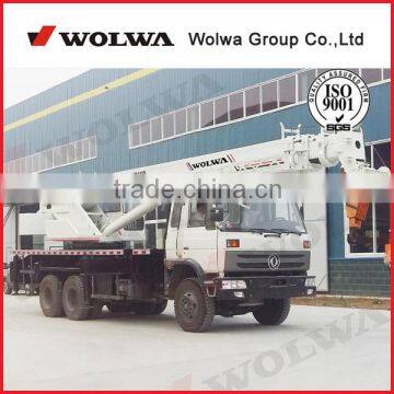 25 ton Truck Crane with 40 meter boom,telescopic boom 5 section for sale