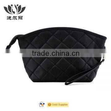 Plain Toiltry Makeup Bag photo-3
