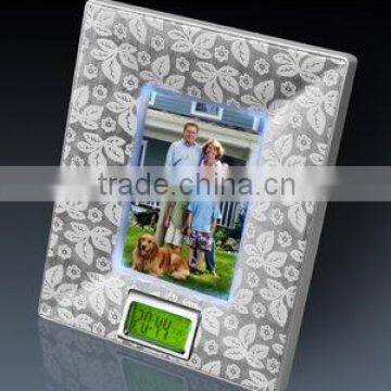 Digital clock with photo frame