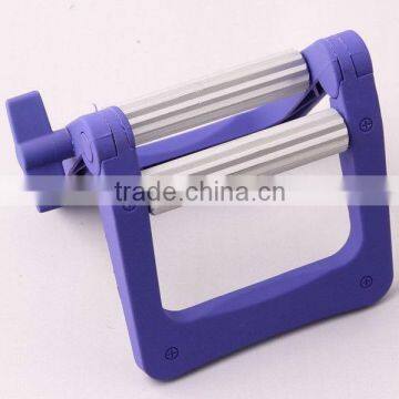 toothpaste tube squeezer
