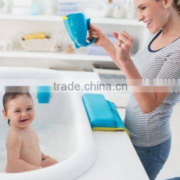 Hot Custom Baby Bath Toys Eco-friendly Plastic Whale Set on Faucet/OEM Your Own Design Baby Bath Funny Toys China Manufacturer