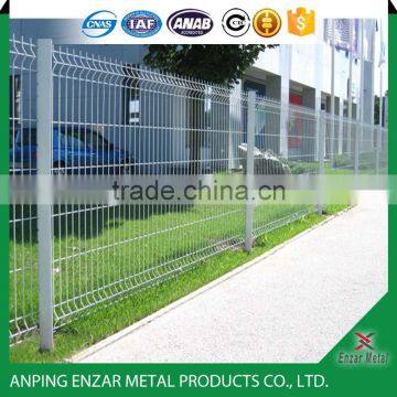 Manufacturer curvy welded wire mesh fence