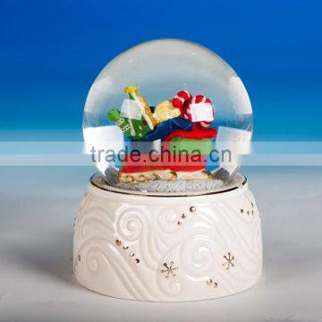 Diameter 65mm Colorful Interior View With Resin Light Pink Base Hand-painting Custom Snow Globe photo-2