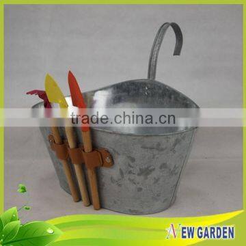 Latest Design Custom Outdoor Metal Planters Waterproof Large Flower Pot photo-5