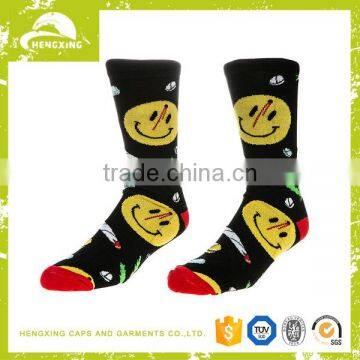 Cheap Wholesale Custom Logo Cotton Socks photo-5