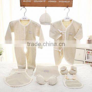 Wholesale cute 13pcs baby clothing set organic cotton newborn gift sets boy