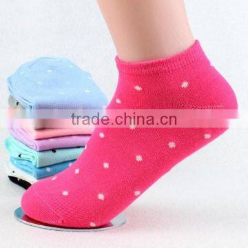 Solid Color Cotton White Dots Women Boat Socks