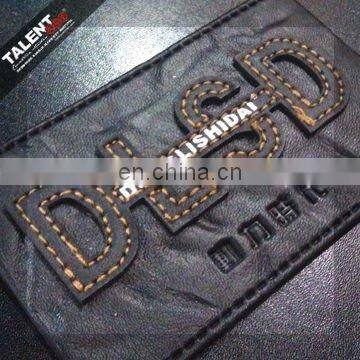 Custom Fashion Design Wild Nature Simulation Horse Leather Patch Label for Jeans photo-4