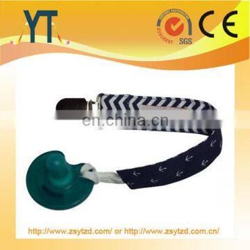 Wholesale Wooden Round Natural Wood Baby Pacifier Clips,Wholesale Printed Ribbon Baby Pacifier Clip with Ribbon