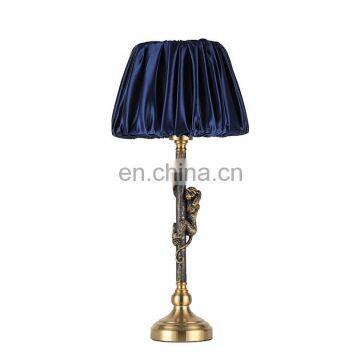 Fancy Design Animal Base Lamp Bedroom Decor Creative Antique Desk Light Classic Resin Nightstand Lamp photo-5