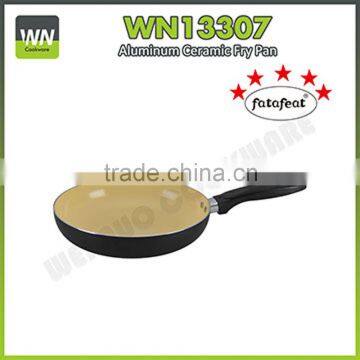 Best selling well frying pan with silicone handle mini pots & pans nonstick fry pan