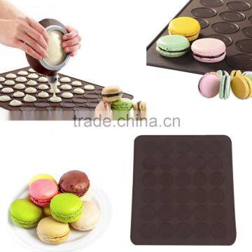 Free Shipping 2015 Pastry Tools Large Size 30 Holes Macaron Silicone Baking Mat Cake Bakeware Muffin Mold Tips Tools