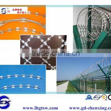 Factory supplying coiled galvanized razor barbed wire / razor wire fence ZX-CS07