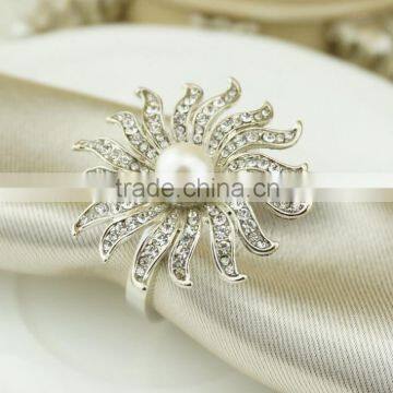 Silver Rhinestone Pearl Napkin Ring For Wedding Candlelight Dinner