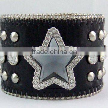 Western rhinestone cowgirl bracelet