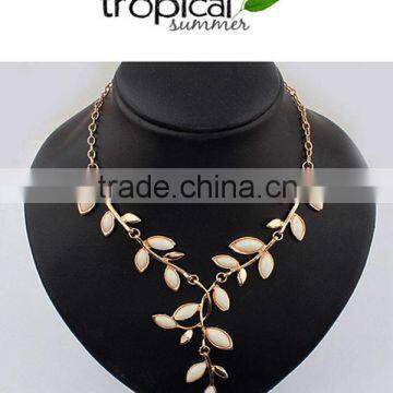 High quality 2014 quatrefoil necklace