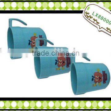 Plastic promotion kids water cup drinking mug juice mug LX880008