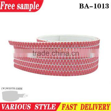 Sport shoes woven elastic band decorating