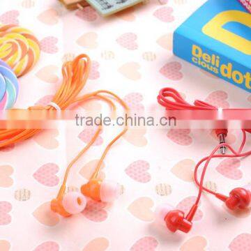 3.5mm plug cheap colorful earphone for gifts