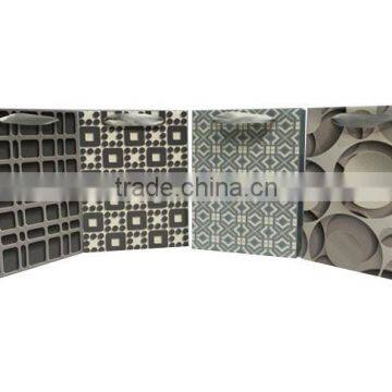 Unique Fashion Three-dimensional Paper Bag With Logo Print photo-2