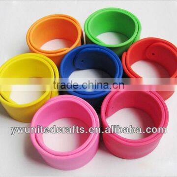 eco-friendly rubber slap band with your logo good promotion item