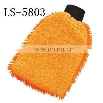 cleaning microfiber glove