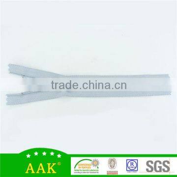 Zippers Pullers and Zippers Machines Series Customized #3 Coil Zippers