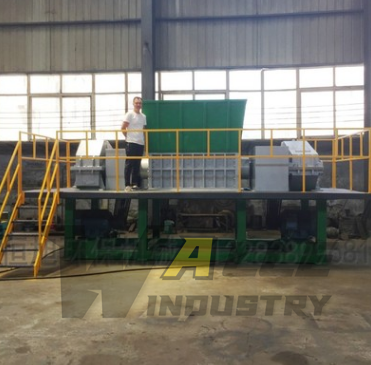 Plastic Metal Scrap Shredder Machine for Sale Price Manufacturer in China Two Shaft Shred Machine photo-2