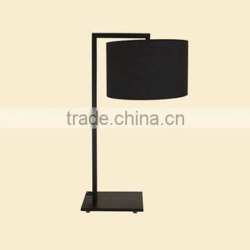 Fashionable Design Modern White Plug Simple Hotel Table Lamp