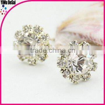 cool stud earrings The sun flower zircon earrings small earrings