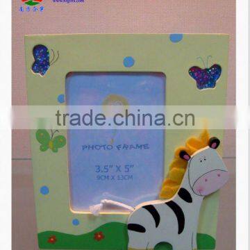 Polyresin cartoon zebra vertival photo frame, polyresin picture frame