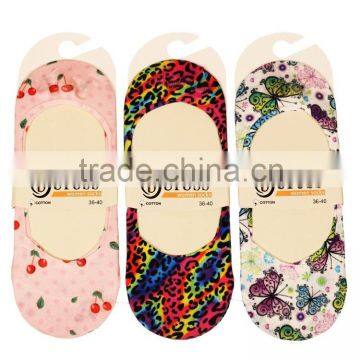 women invisible socks